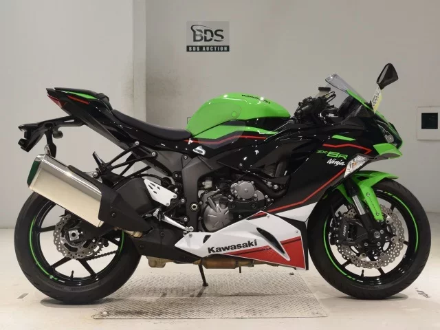 Kawasaki ZX-6RA лот № 0203 оценка 6  с аукциона в Японии