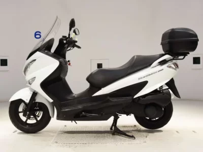 Suzuki BURGMAN200  с аукциона в Японии