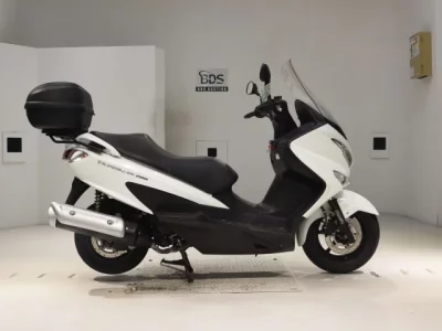Suzuki BURGMAN200  с аукциона в Японии