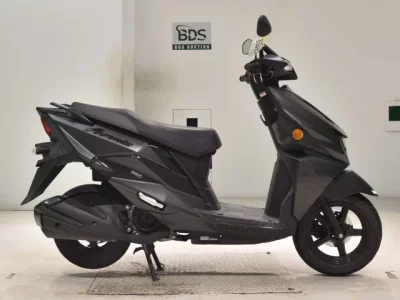 Suzuki AVENIS 125-2