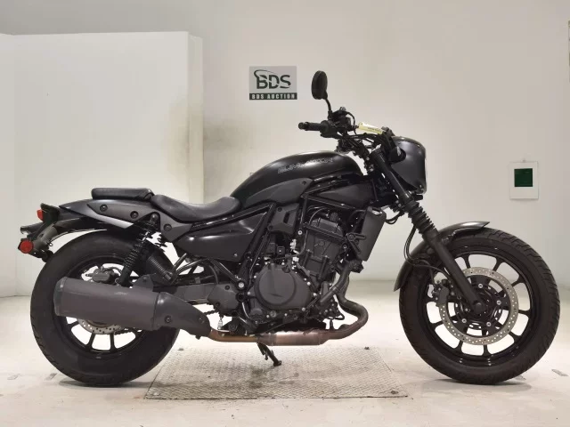 Kawasaki ELIMINATOR 400-3SE лот № 3038 оценка 5  с аукциона в Японии