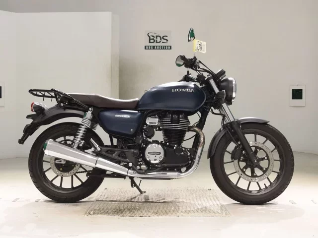 Honda GB350 лот № 7609 оценка 5  с аукциона в Японии