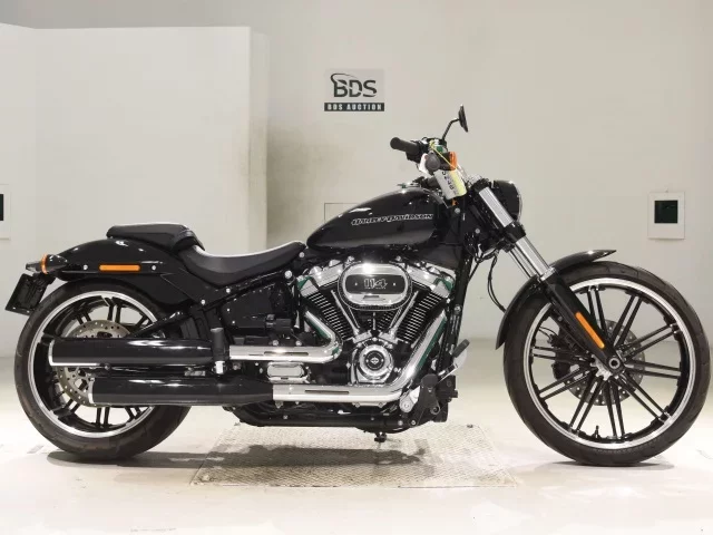 Harley-Davidson HARLEY FXBRS1870 лот № 5248 оценка 6  с аукциона в Японии