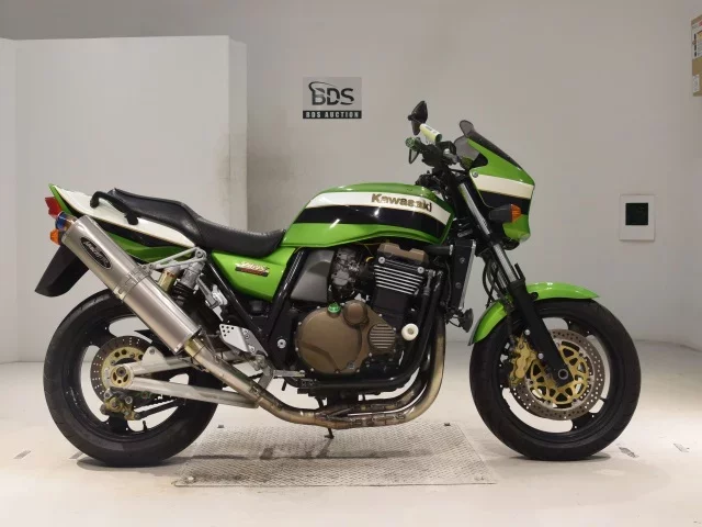 Kawasaki ZRX1200R лот № 0173 оценка 4  с аукциона в Японии