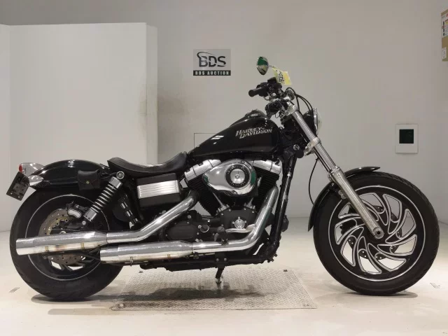Harley-Davidson HARLEY FXDB1580 лот № 7640 оценка 4  с аукциона в Японии
