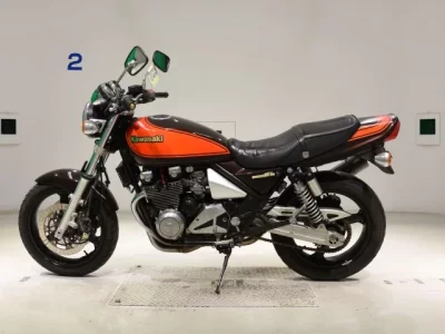 Kawasaki ZEPHYR400K  с аукциона в Японии
