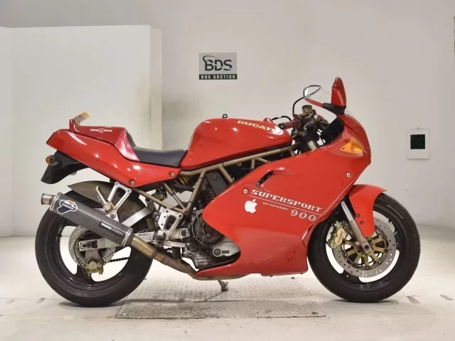 Ducati  900 SS лот № 2923 оценка 4  с аукциона в Японии