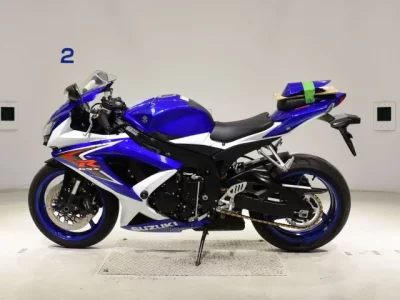Suzuki GSX-R750  с аукциона в Японии
