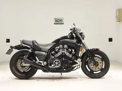 Yamaha V-MAX  с аукциона в Японии