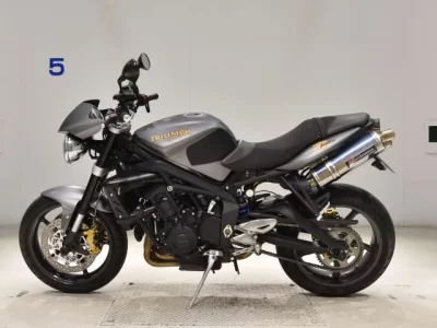 Triumph TRIUMPH STREET TRIPLE R  с аукциона в Японии