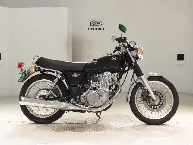 Yamaha SR400-4 лот № 5312 оценка 4  с аукциона в Японии