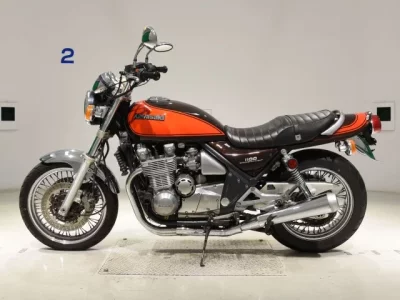Kawasaki ZEPHYR1100RS  с аукциона в Японии
