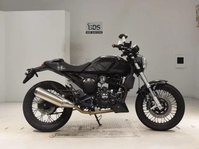 Other GPXJENTO LE MANS 200 лот № 2737 оценка 4  с аукциона в Японии