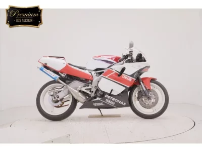Yamaha TZR250RS  с аукциона в Японии