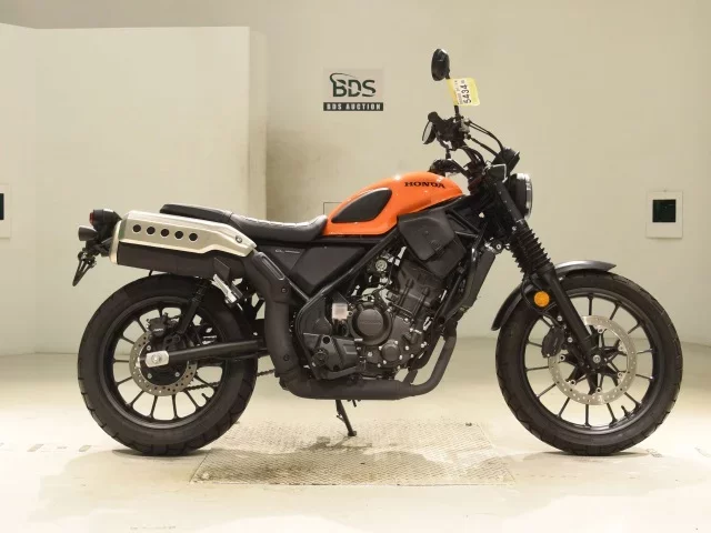 Honda CL250-2 лот № 5434 оценка 7  с аукциона в Японии