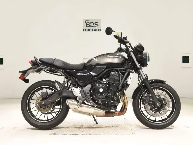 Kawasaki Z650RS лот № 5079 оценка 6  с аукциона в Японии