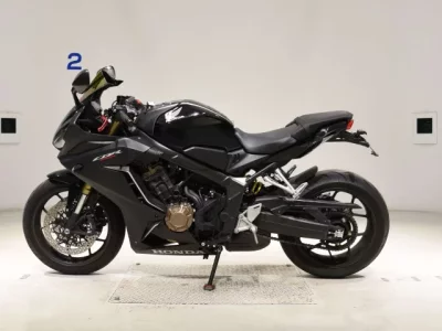 Honda CBR650R лот № 5225 оценка 6  с аукциона в Японии 2