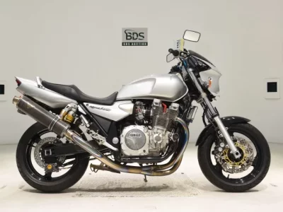 Yamaha XJR1300  с аукциона в Японии