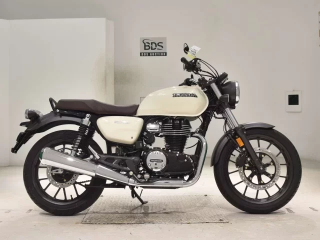 Honda GB350 лот № 3007 оценка 9  с аукциона в Японии