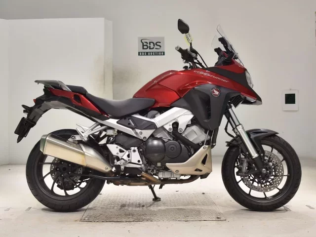 Honda VFR800X лот № 0493 оценка 5  с аукциона в Японии