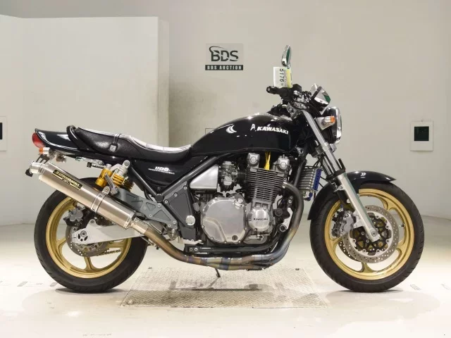 Kawasaki ZEPHYR1100 лот № 5176 оценка 4  с аукциона в Японии