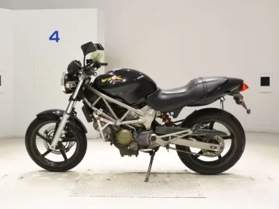 Honda VTR250  с аукциона в Японии