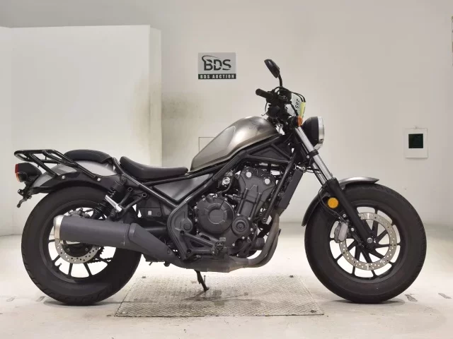 Honda REBEL 500 лот № 2851 оценка 5  с аукциона в Японии