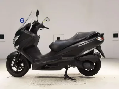 Suzuki BURGMAN200  с аукциона в Японии
