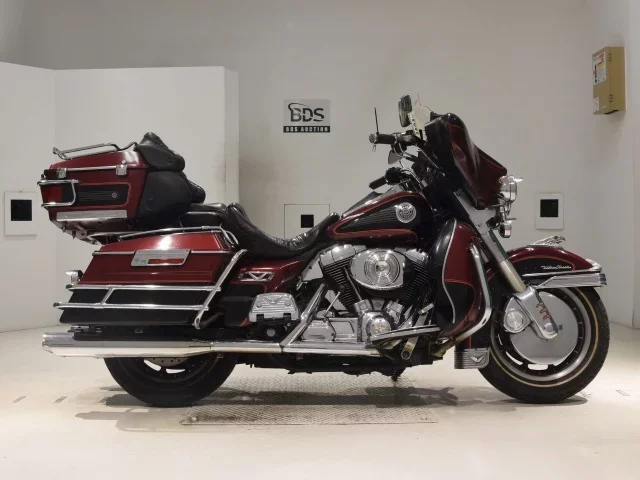 Harley-Davidson HARLEY FLHTCU1450 лот № 2604 оценка 4  с аукциона в Японии