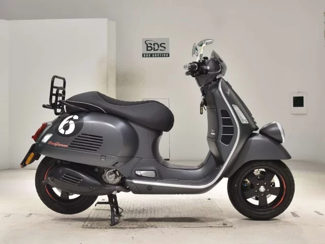 Vespa  SEIJORUNI300 лот № 2658 оценка 6  с аукциона в Японии