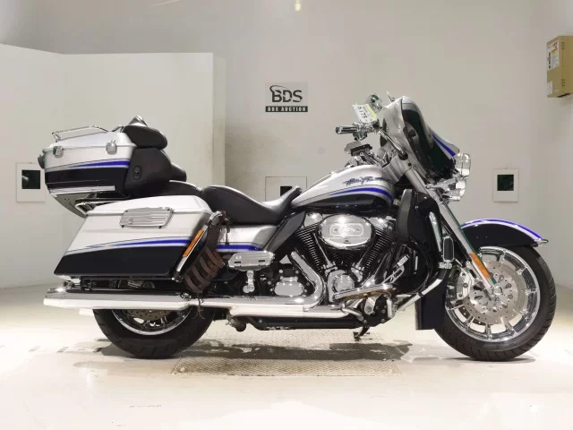 Harley-Davidson HARLEY FLHTCU1580CVO лот № 5175 оценка 5  с аукциона в Японии