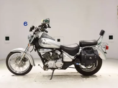 Suzuki INTRUDER 250  с аукциона в Японии