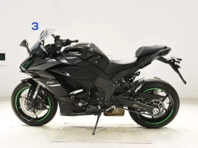 Kawasaki NINJA1000SX лот № 5032 оценка 6  с аукциона в Японии 2