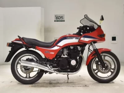 Kawasaki GPZ400