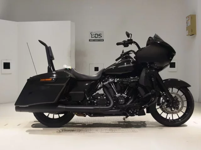 Harley-Davidson HARLEY FLTRXS1870 лот № 0149 оценка 4  с аукциона в Японии