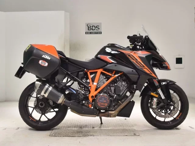 Other KTM1290 SUPER DUKE GT лот № 2619 оценка 5  с аукциона в Японии