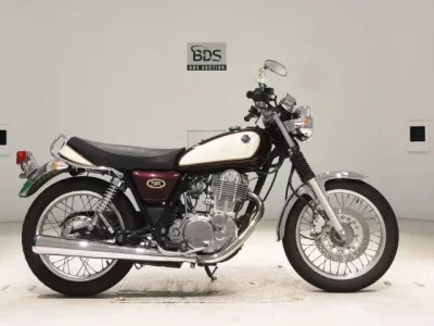 Yamaha SR400-3  с аукциона в Японии