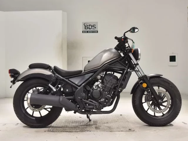 Honda REBEL 250A лот № 2853 оценка 5  с аукциона в Японии