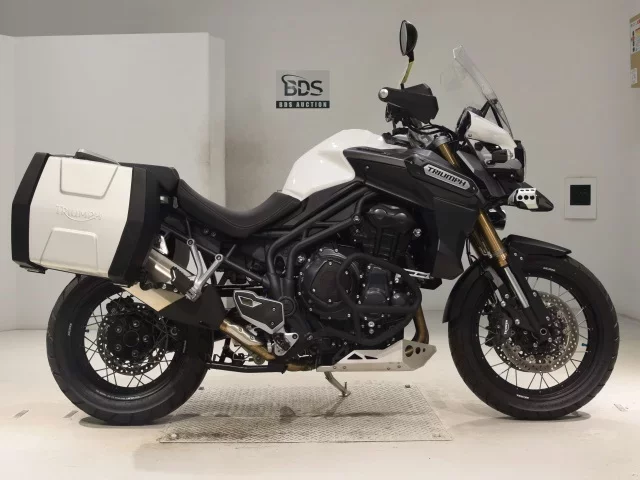 Triumph  TIGER EXPLORER лот № 2644 оценка 5  с аукциона в Японии