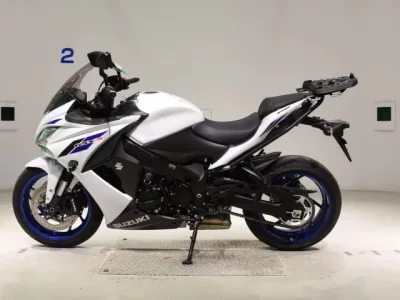 Suzuki GSX-S1000F лот № 5302 оценка 6  с аукциона в Японии 2