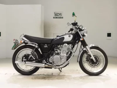Yamaha SR400-5 2021