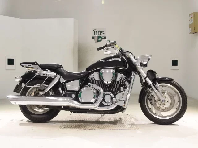 Honda VTX1800 лот № 5126 оценка 4  с аукциона в Японии