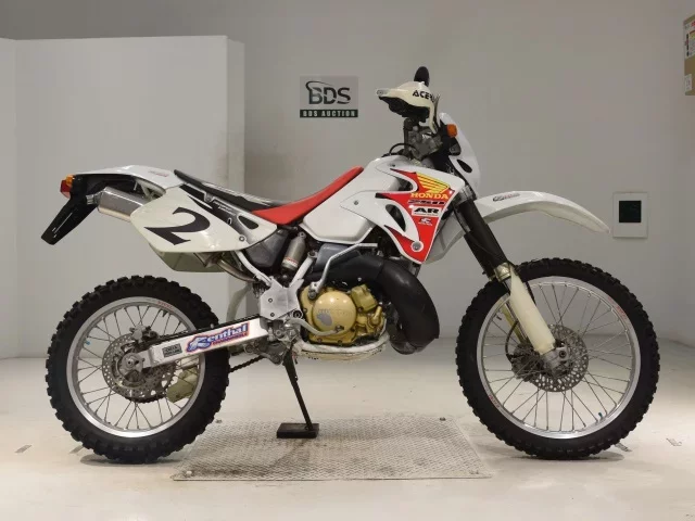 Honda CRM250AR лот № 2645 оценка 4  с аукциона в Японии