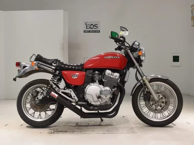 Honda CB400 лот № 7733 оценка 4  с аукциона в Японии