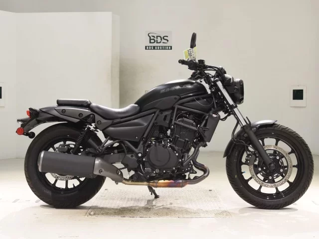 Kawasaki ELIMINATOR 400-3 лот № 5258 оценка 7  с аукциона в Японии