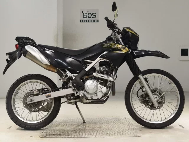 Kawasaki KLX230 лот № 0426 оценка 4  с аукциона в Японии