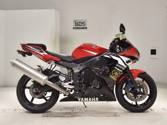 Yamaha 6 лот № 2637 оценка 4  с аукциона в Японии