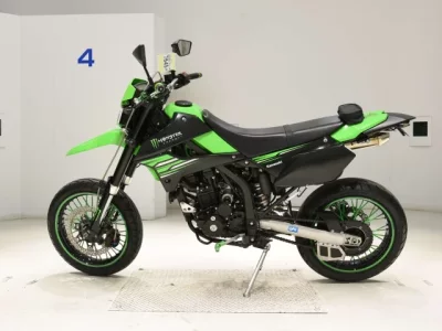 Kawasaki D-TRACKERX  с аукциона в Японии