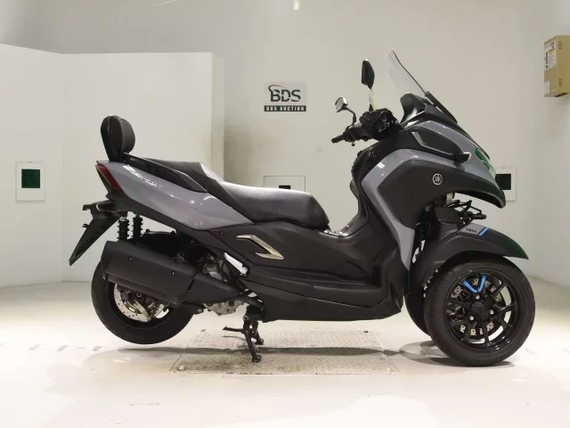 Yamaha TORI CITY 300 лот № 5343 оценка 5  с аукциона в Японии
