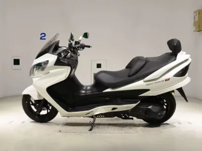 Suzuki SKYWAVE 250M  с аукциона в Японии